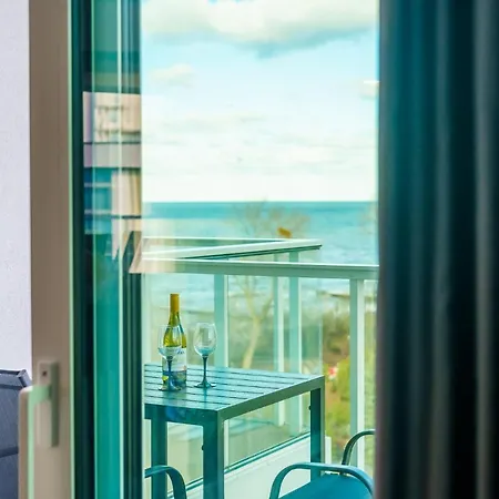 Apartament Dhouse Z Widokiem Na Morze Kołobrzeg